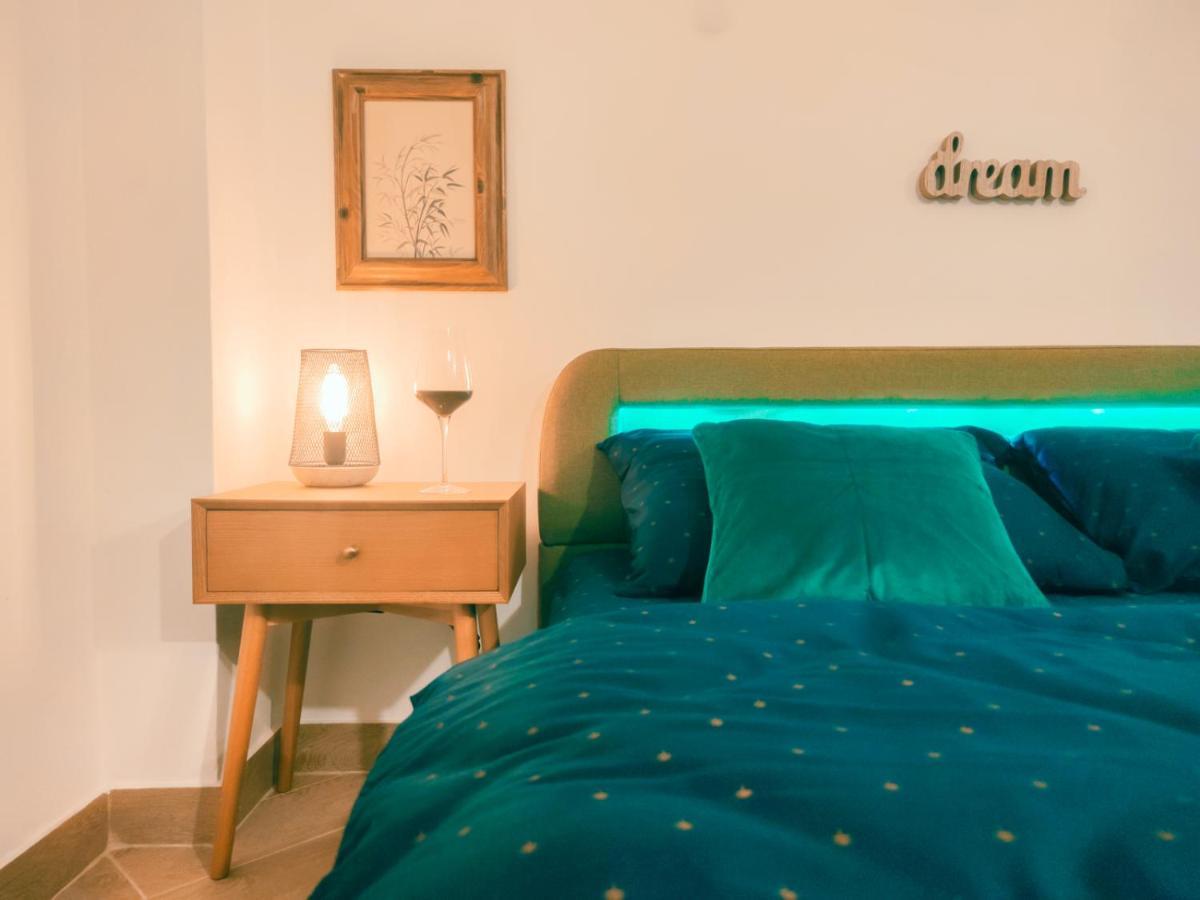 Green Art Studio Old Town Bucureşti Eksteriør bilde